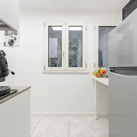 Bed & Breakfast Maison Morghen 4*