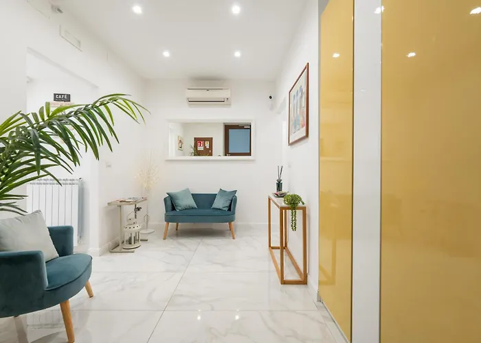 Alojamento de Acomodação e Pequeno-almoço Maison Morghen Nápoles